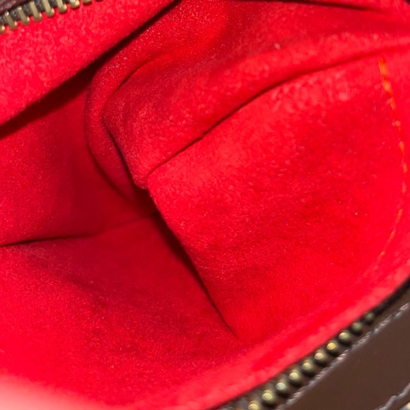 Authentic 💎Mint Condition 💎 No flaws, No defects Beautiful Louis Vuitton Duomo - Picture 6 of 8